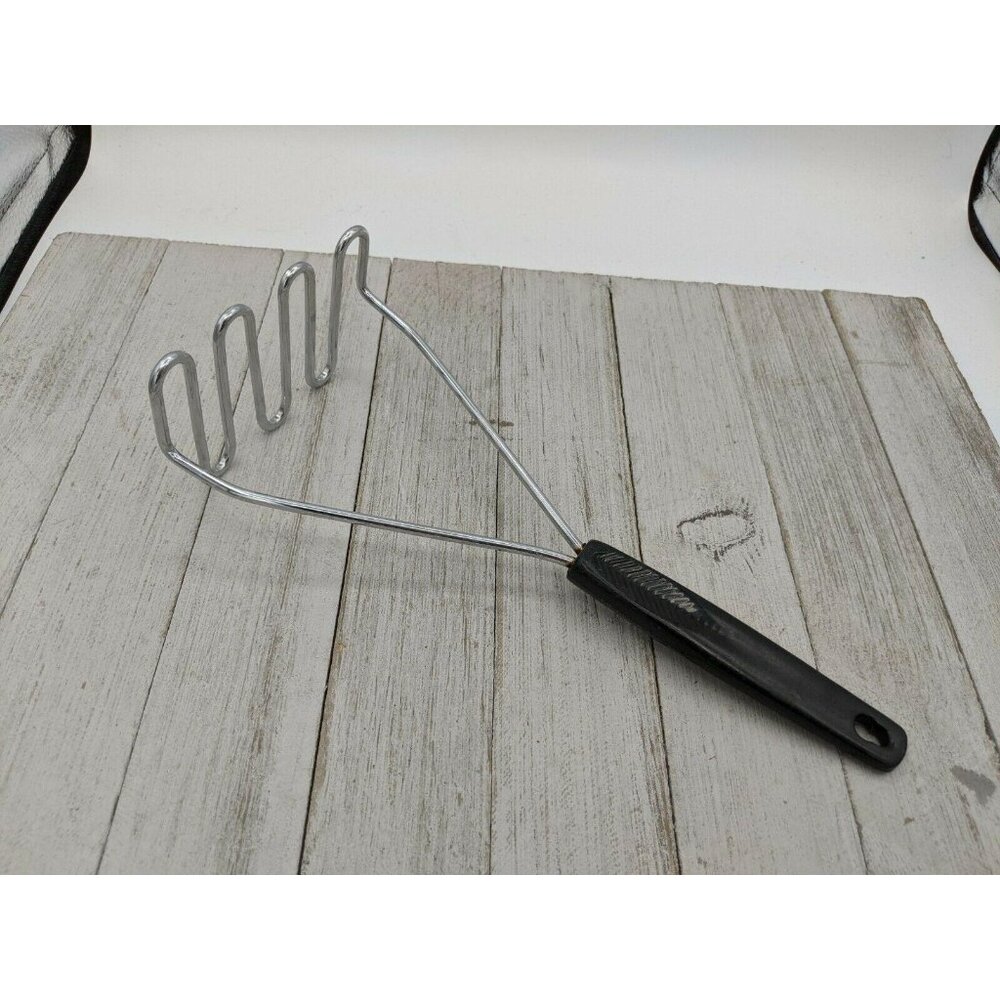 Vintage Potato Vegetable Masher Stainless Steel Black Handle Utensil 9"